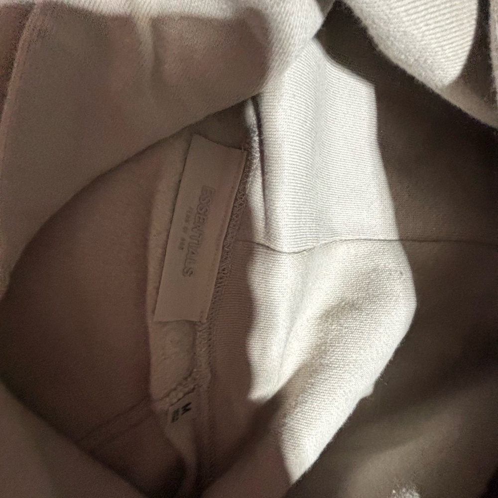 Essentials hoodie - Picture 5 of 5